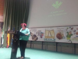 3_octubre-consejera-zafra-caja_rural_2